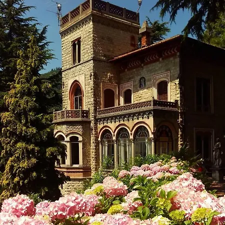 Il Parco E Gli Affreschi *