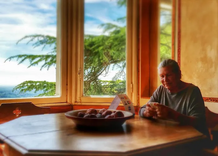 Il Parco E Gli Affreschi